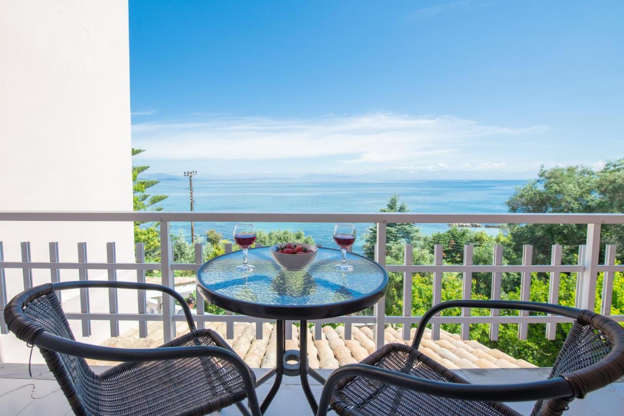 Eden Sea View Studios Mesongí Exteriér fotografie