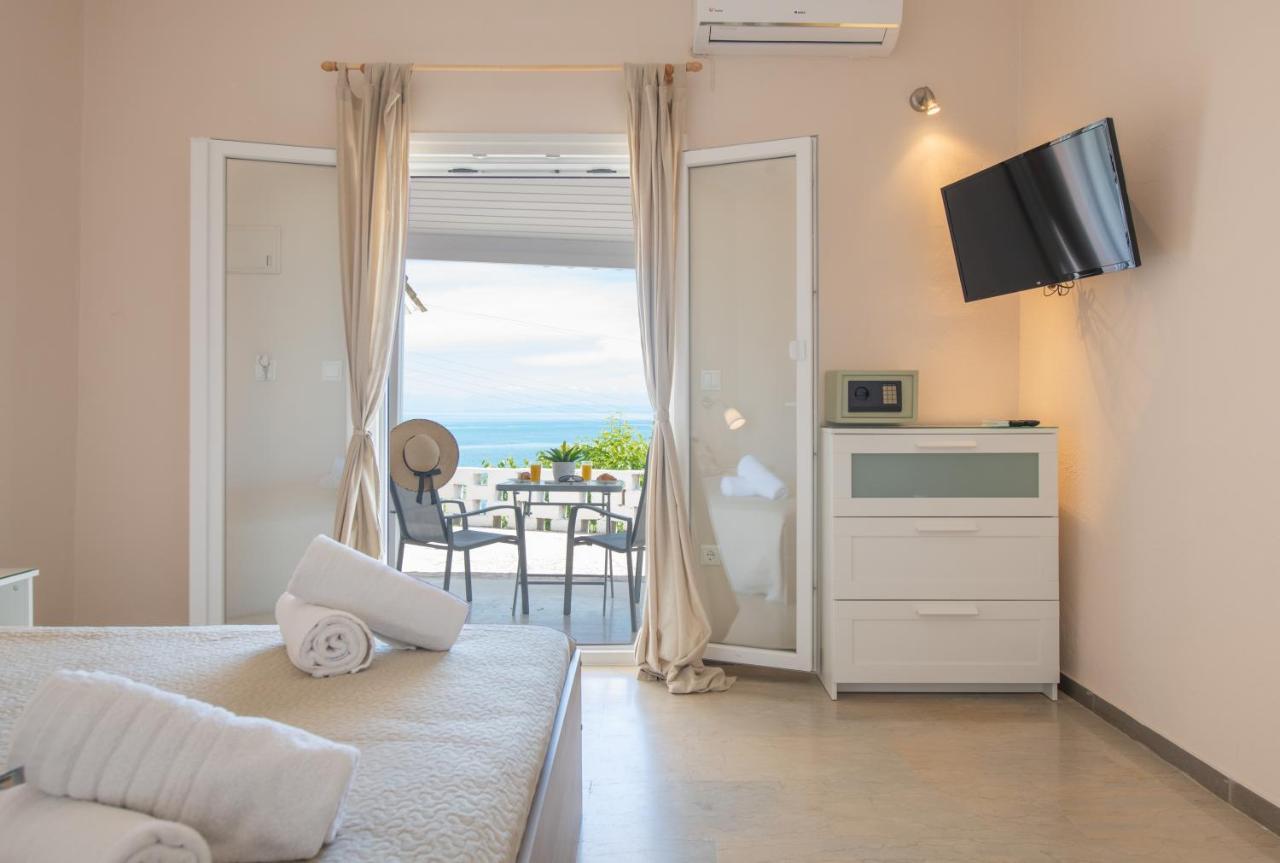 Eden Sea View Studios Mesongí Exteriér fotografie